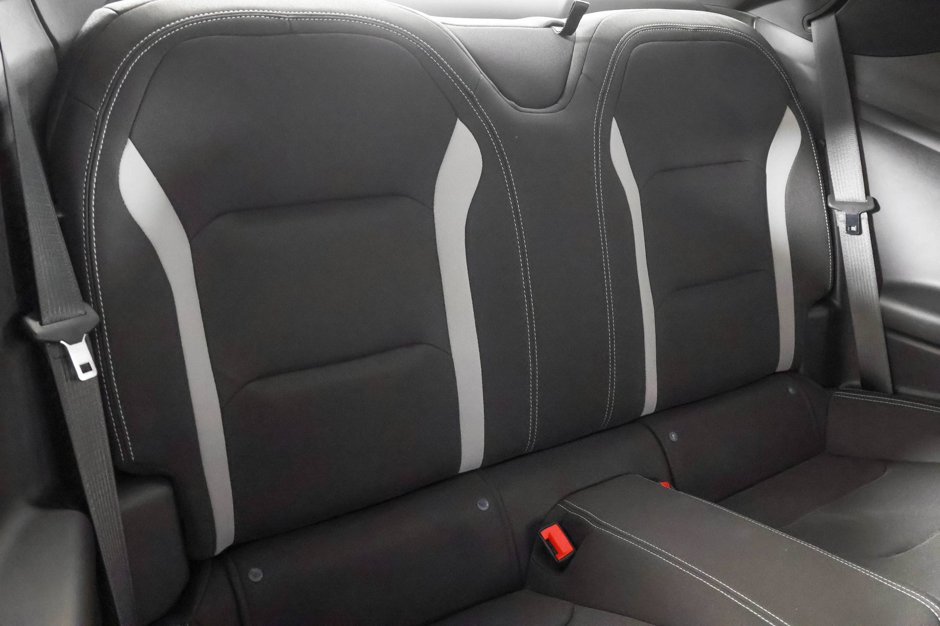 Used 2023 Chevrolet Camaro LT RWD image 34