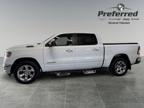 Used 2019 RAM 1500 Big Horn AWD/4WD image 11