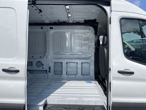 New 2026 Ford Transit 250 148 Medium Roof Extended AWD image 22