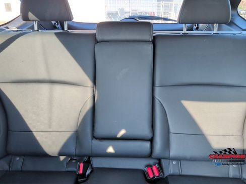 Used 2018 Subaru Outback 2.5i Limited image 29