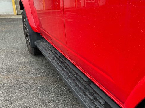 Used 2022 Ford Bronco Outer Banks image 16