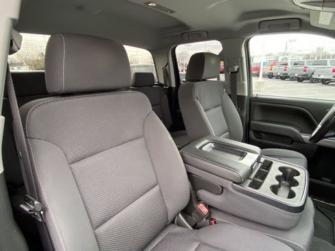 Used 2019 Chevrolet Silverado 1500 LT w/ All Star Edition image 21