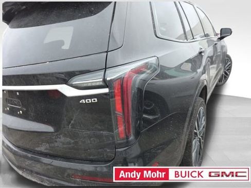 Used 2024 Cadillac XT6 Sport image 5