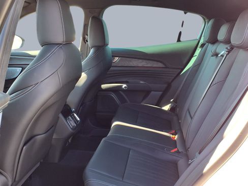 New 2026 Maserati Grecale Modena image 9