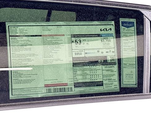 New 2026 Kia Niro EX FWD image 24