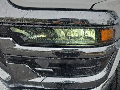 New 2026 RAM 2500 Tradesman w/ Chrome Appearance Group image 31