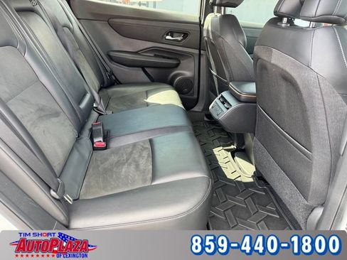 Used 2024 Nissan Ariya FWD image 45
