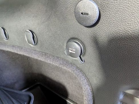 Used 2020 Jeep Grand Cherokee Laredo w/ Security & Convenience Group image 8