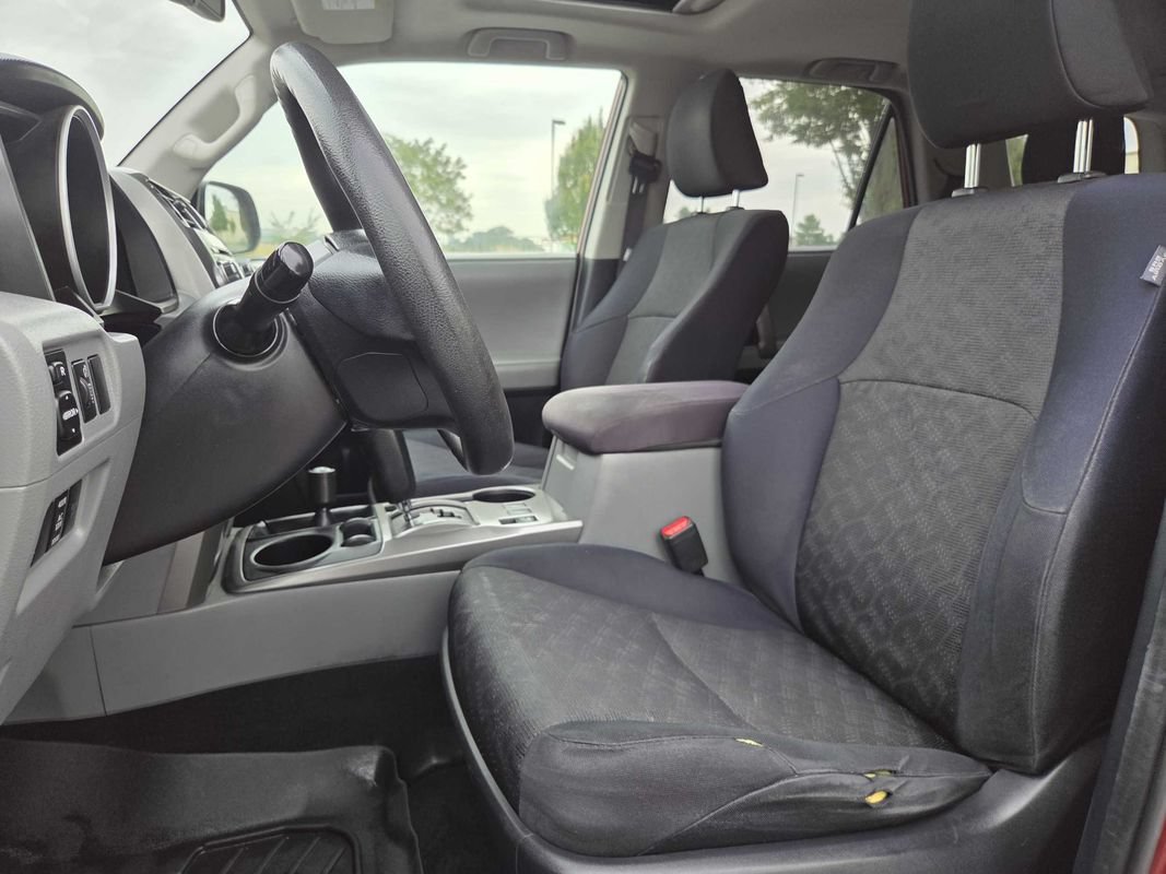 Used 2011 Toyota 4Runner Trail AWD/4WD image 10