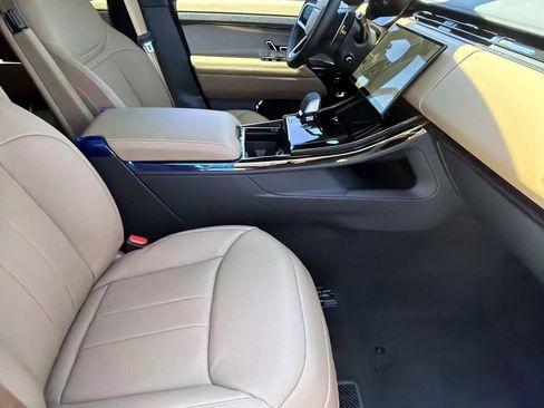 New 2026 Land Rover Range Rover Sport SE AWD/4WD image 11