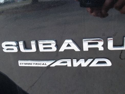 Used 2021 Subaru Forester Premium image 22