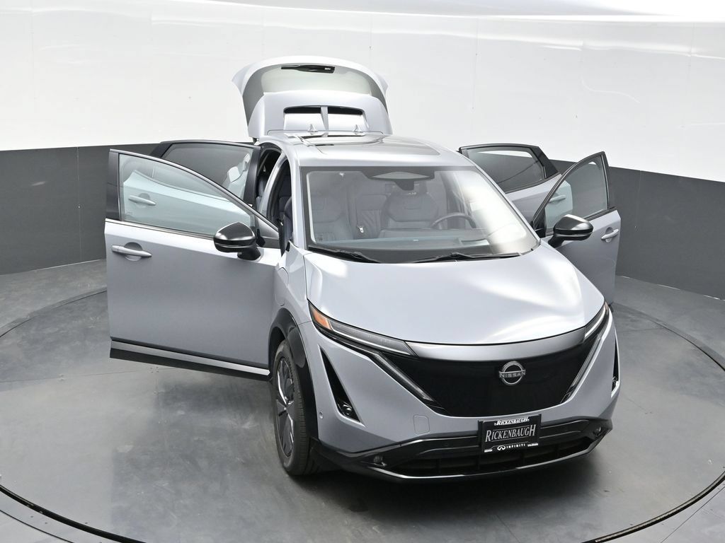 Used 2024 Nissan Ariya AWD image 44