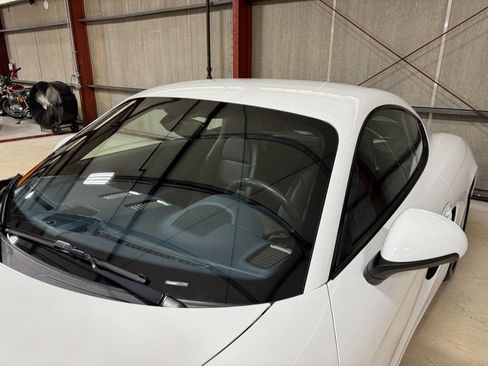 Used 2014 Porsche Cayman image 39