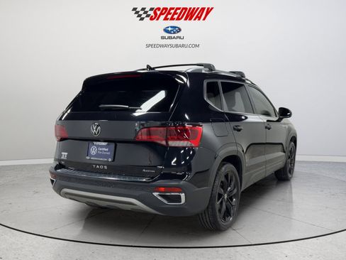 Certified 2023 Volkswagen Taos SE w/ Black Wheel Package AWD/4WD image 6