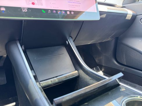 Used 2018 Tesla Model 3 Mid Range RWD image 25