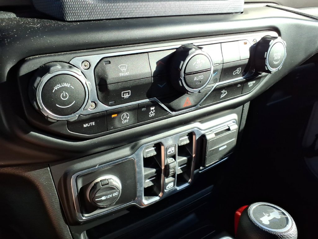 Certified 2020 Jeep Wrangler Unlimited Sport S AWD/4WD image 19