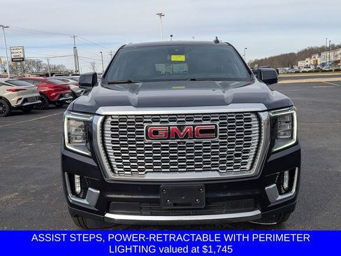 Used 2023 GMC Yukon Denali w/ Max Trailering Package image 2