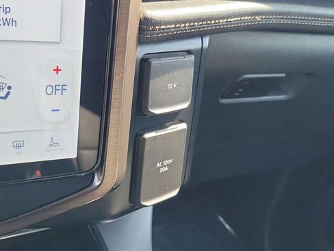 Certified 2023 Ford F150 Lightning Lariat image 11