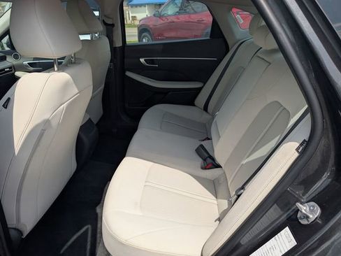 Used 2025 Hyundai Sonata SEL FWD image 9