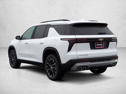 New 2026 Chevrolet Traverse LT w/ Sun and Wheel Package image 9