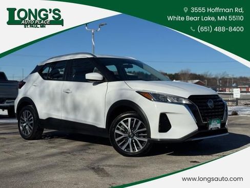 Used 2021 Nissan Kicks SV image 1