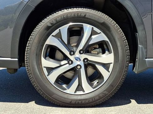 Used 2021 Subaru Outback Limited XT w/ Popular Package #2 AWD/4WD image 8