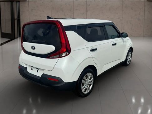 Used 2020 Kia Soul LX image 7