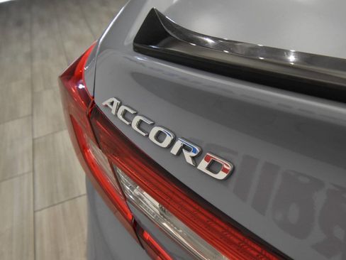 Used 2022 Honda Accord Sport image 30