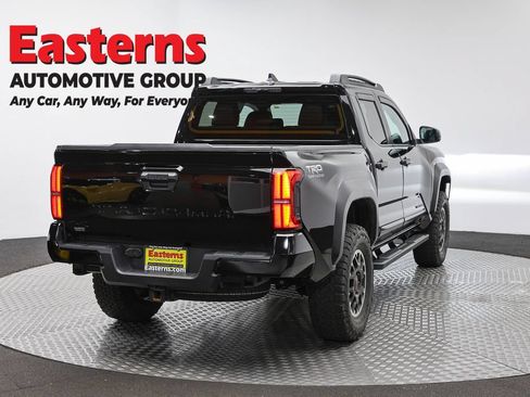 Used 2024 Toyota Tacoma TRD Off-Road AWD/4WD image 5