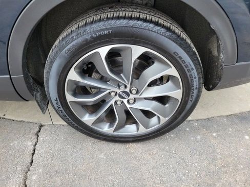 Certified 2023 Lincoln Nautilus Reserve image 16