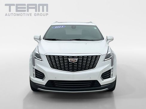 Used 2023 Cadillac XT5 Premium Luxury image 2