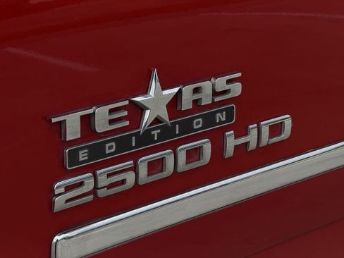 Used 2012 GMC Sierra 2500 SLE w/ Texas Edition AWD/4WD image 10