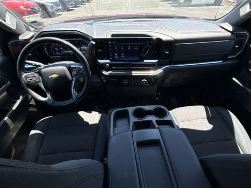 Used 2023 Chevrolet Silverado 1500 LT w/ Convenience Package II AWD/4WD image 23