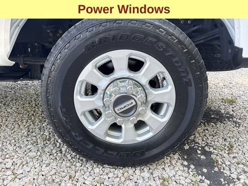 Certified 2024 Ford F250 XLT AWD/4WD image 10
