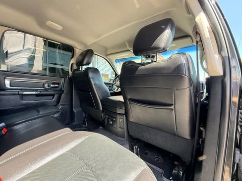 Used 2018 RAM 3500 Laramie w/ Convenience Group image 34