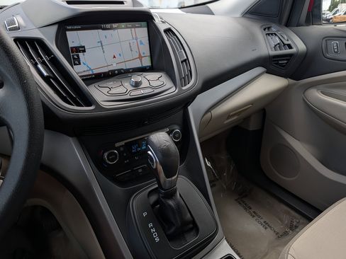 Used 2014 Ford Escape SE w/ Equipment Group 201A FWD image 31