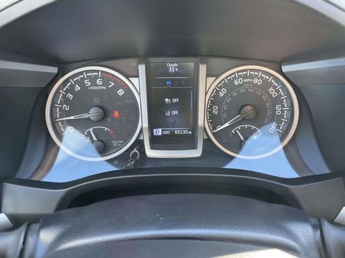 Used 2023 Toyota Tacoma SR5 w/ Technology Package image 37