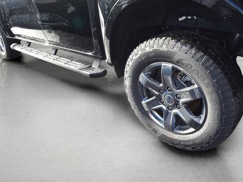 New 2025 Ford Ranger Lariat w/ Chrome Accent Package image 4