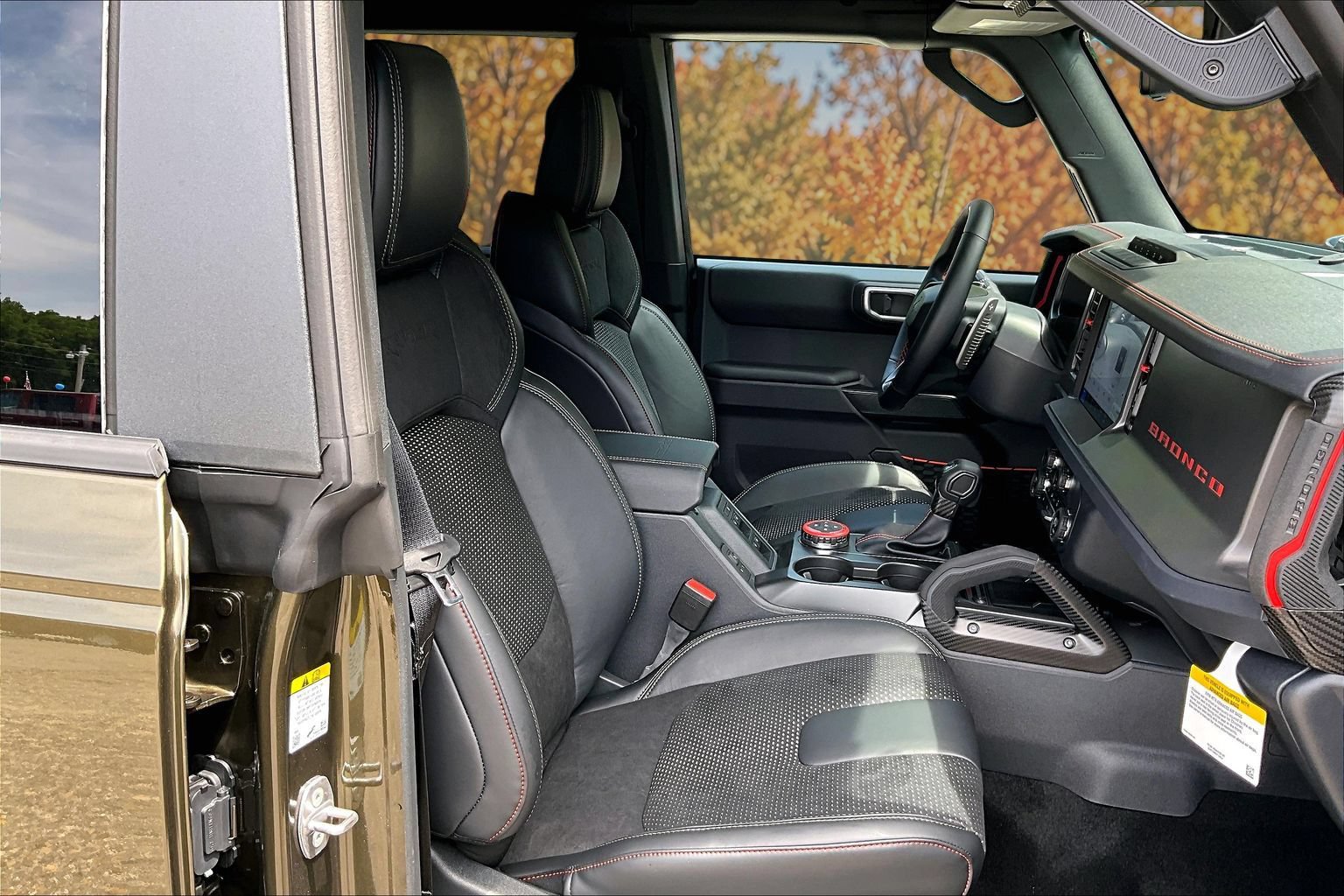 New 2026 Ford Bronco Raptor AWD/4WD image 32