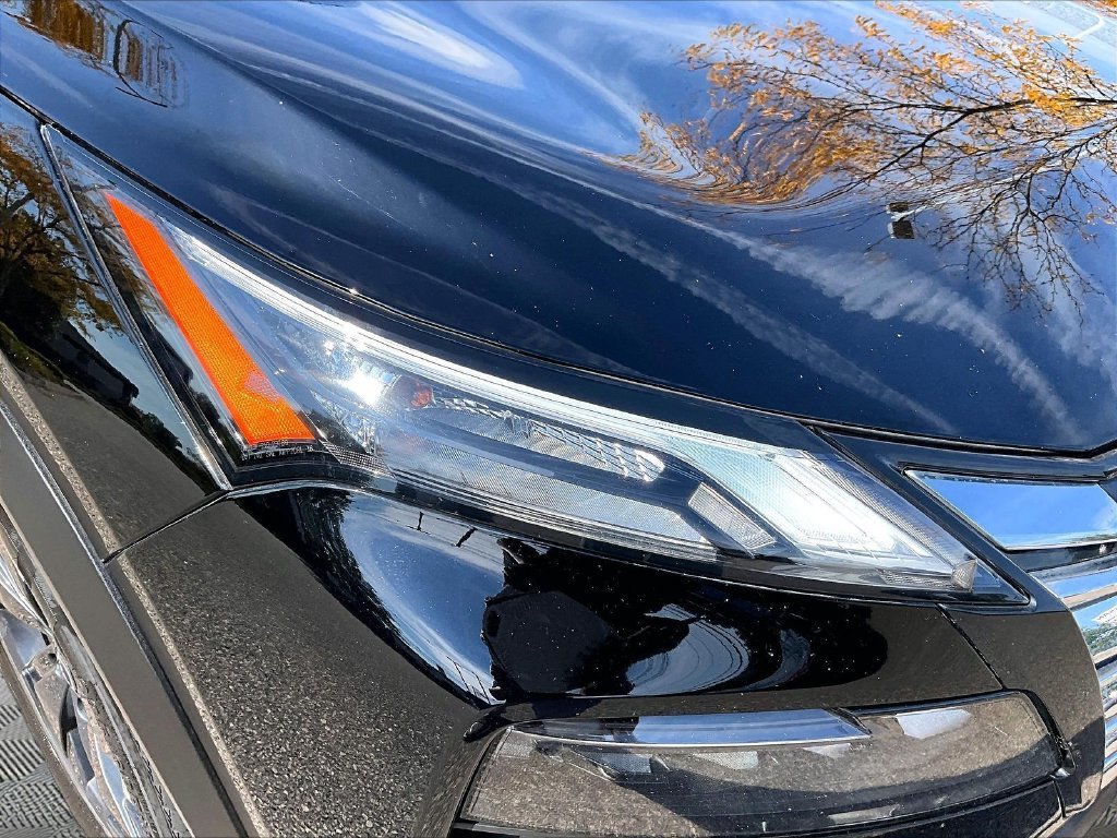 Certified 2024 Nissan Rogue SV AWD/4WD image 31