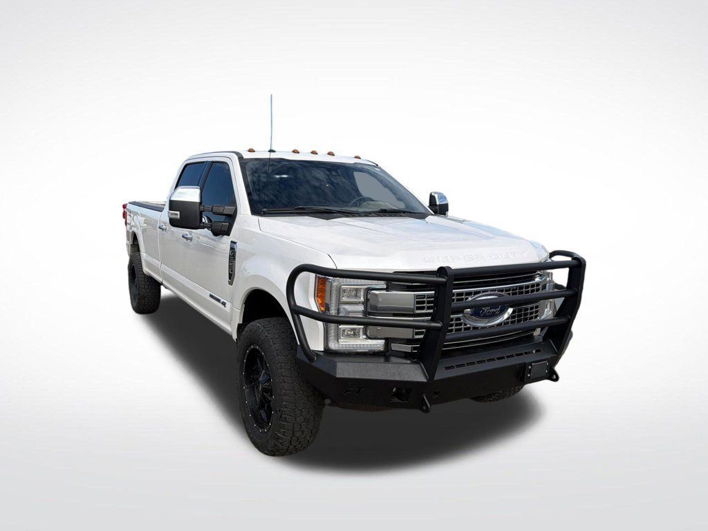Used 2017 Ford F350 Platinum w/ Platinum Ultimate Package AWD/4WD image 9