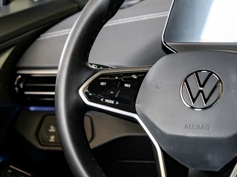 Used 2023 Volkswagen ID.4 Pro S image 17