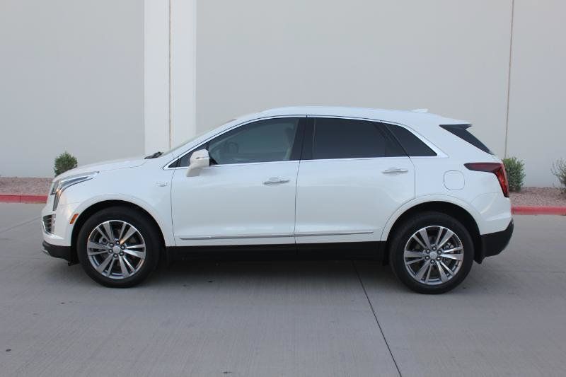 Used 2023 Cadillac XT5 Premium Luxury w/ LPO, Floor Liner Package AWD/4WD image 8