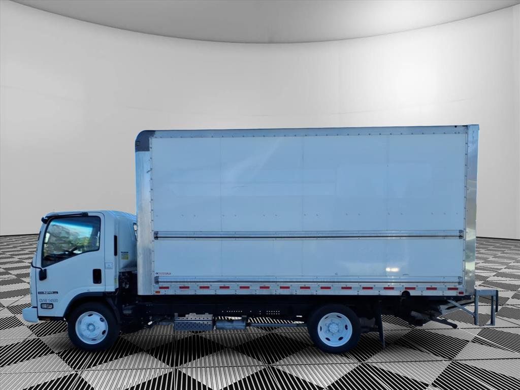 Used 2021 Isuzu NPR RWD image 1