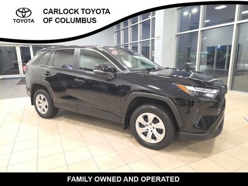 Used 2023 Toyota RAV4 LE image 5