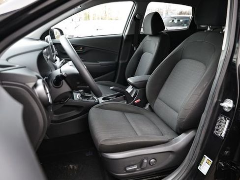 Used 2023 Hyundai Kona SEL image 18