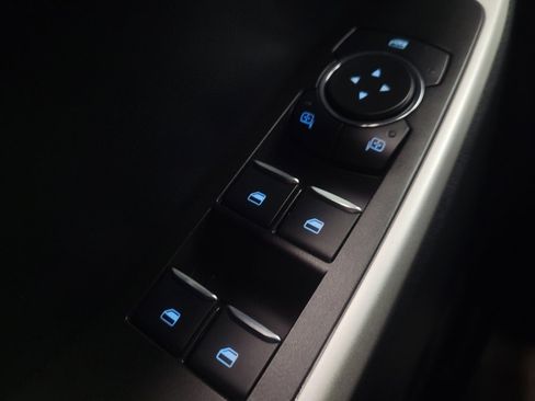 Used 2021 Ford Explorer XLT w/ Class III Trailer Tow Package AWD/4WD image 27