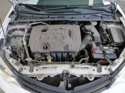 Used 2014 Toyota Corolla L image 9