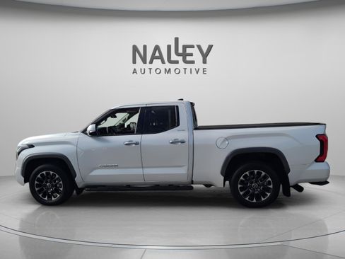 Used 2022 Toyota Tundra Limited image 2
