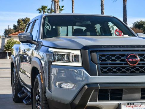 Used 2023 Nissan Frontier Pro-X w/ Tow Package image 4